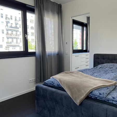 Luxury Waterfront Apartment Berlin Ngoại thất bức ảnh