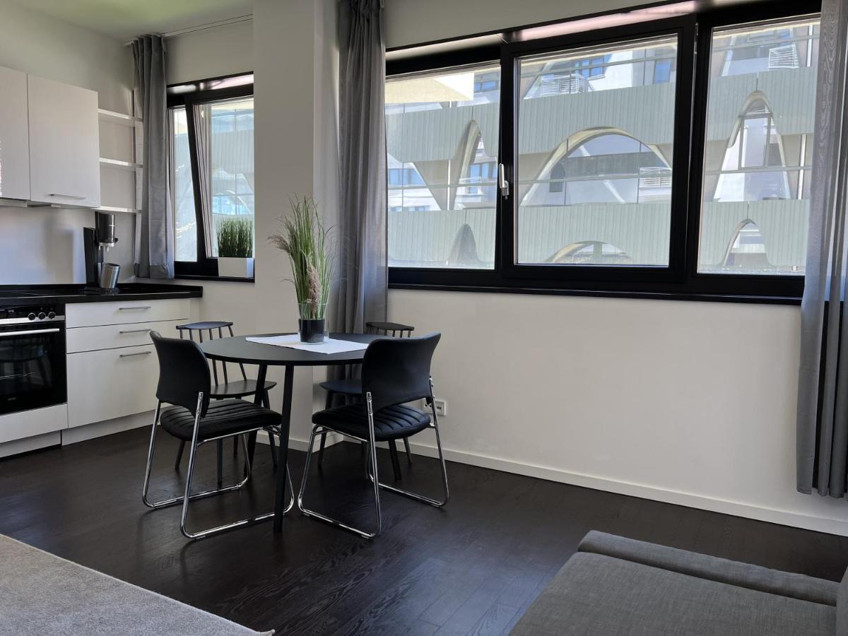Luxury Waterfront Apartment Berlin Ngoại thất bức ảnh
